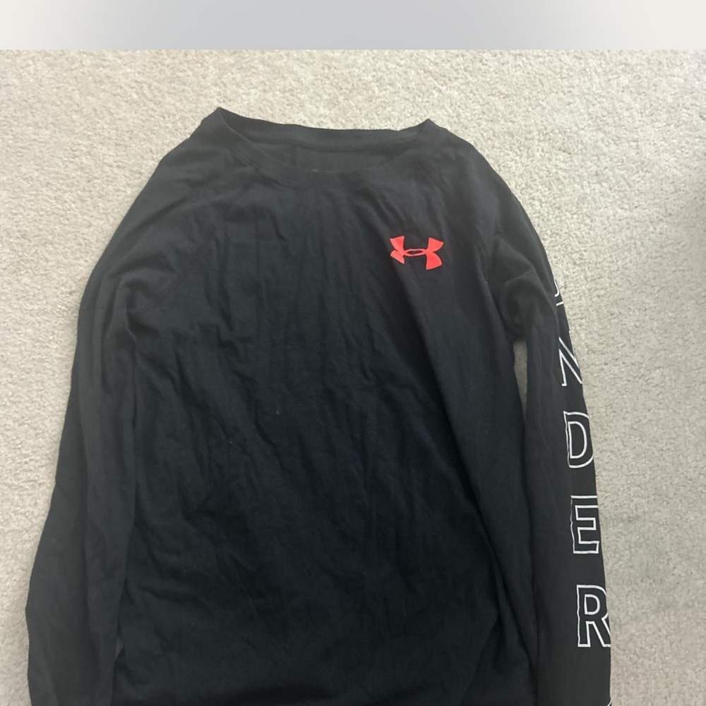 Under Armour Black Long Sleeve Shirt with Red Logo’s